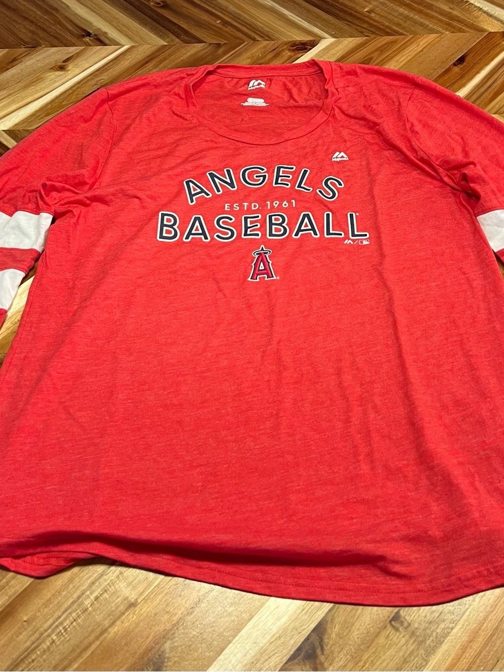 Majestic Angels Baseball Red 3/4 Sleeve Tee with White Sleeve Stripes NWOT